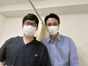 首の痛みが改善して笑顔の方